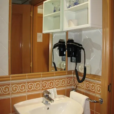 Dona Catalina Hotel