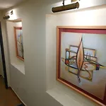 Dona Catalina Otel