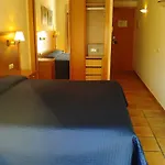 Dona Catalina Otel 3*