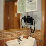 Dona Catalina Otel