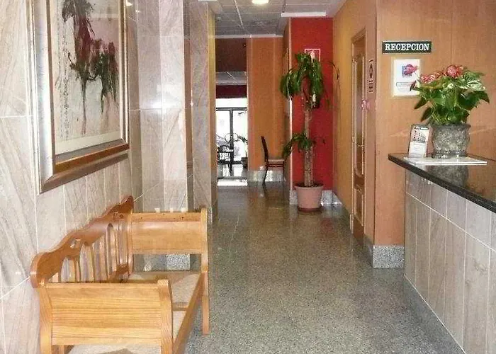 Готель Dona Catalina