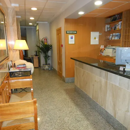 Hotel Dona Catalina 3*