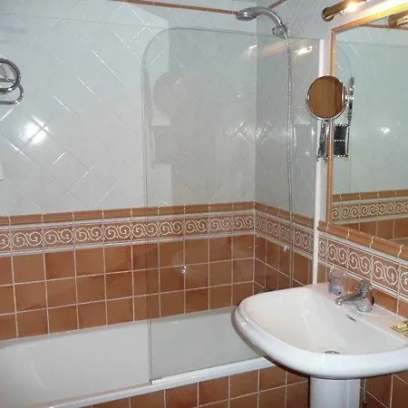 دونا كاتالينا ماربيا